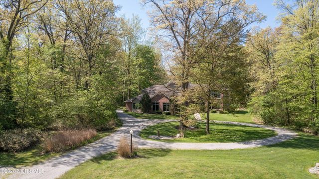 8801 W Bancroft Street, Toledo, OH 43617