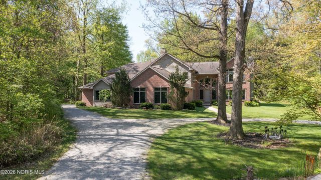 8801 W Bancroft Street, Toledo, OH 43617