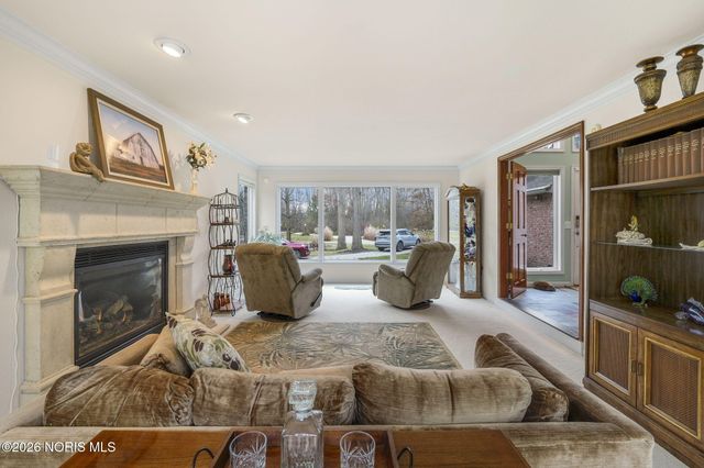 8801 W Bancroft Street, Toledo, OH 43617