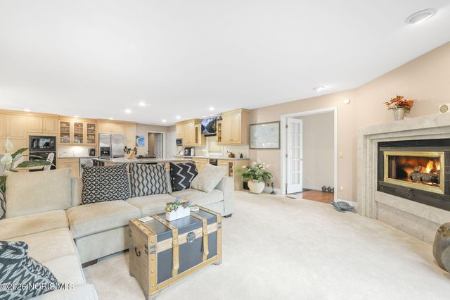 8801 W Bancroft Street, Toledo, OH 43617