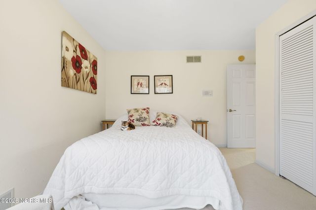 8801 W Bancroft Street, Toledo, OH 43617