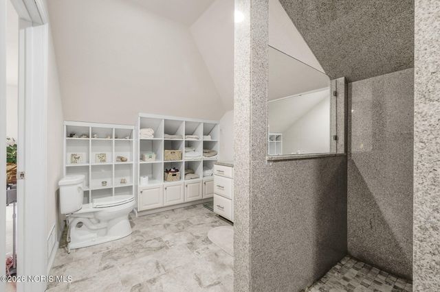 8801 W Bancroft Street, Toledo, OH 43617