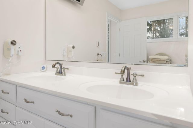 8801 W Bancroft Street, Toledo, OH 43617