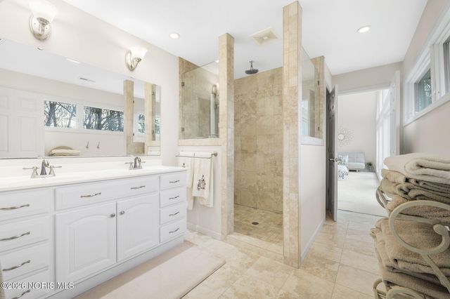 8801 W Bancroft Street, Toledo, OH 43617