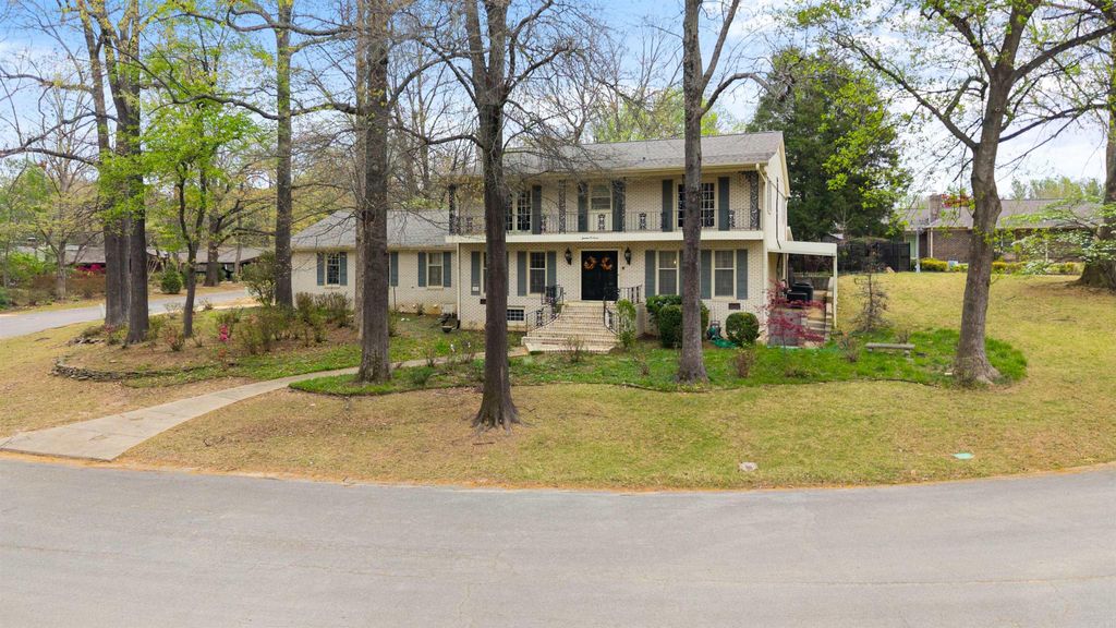 1407 Redbud, Jonesboro, AR 72401