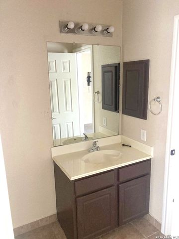 7915 Avellano, San Antonio, TX 78250