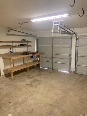 7915 Avellano, San Antonio, TX 78250