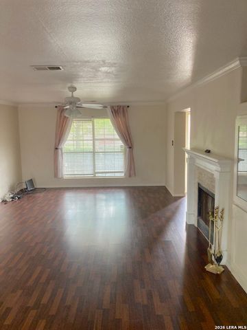 7915 Avellano, San Antonio, TX 78250