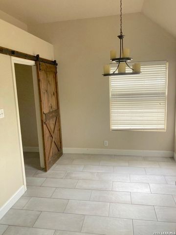 7915 Avellano, San Antonio, TX 78250