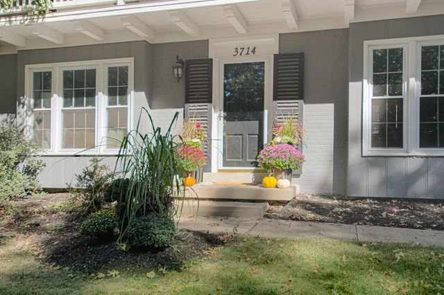 3714 W 61st Terrace, Fairway, KS 66205