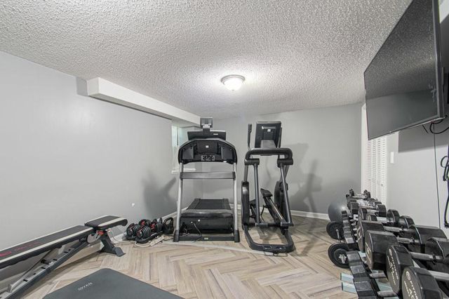 3714 W 61st Terrace, Fairway, KS 66205