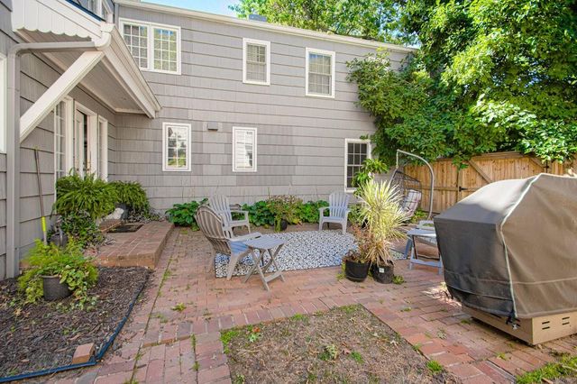 3714 W 61st Terrace, Fairway, KS 66205