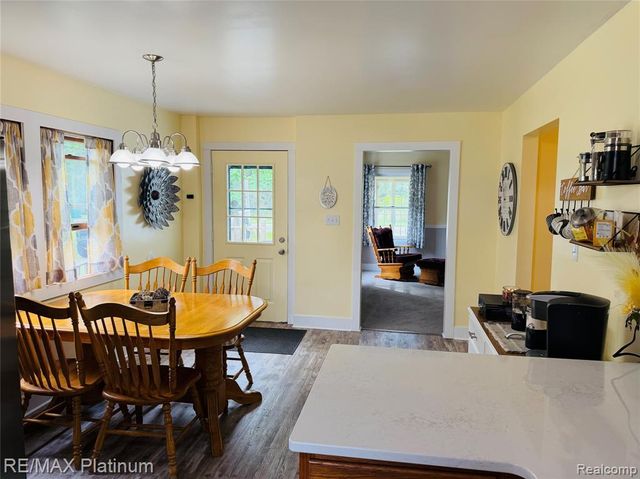 10551 E Goodall Road, Durand, MI 48429
