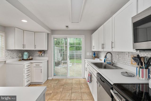 13603 ALEXIS CT, Woodbridge, VA 22191