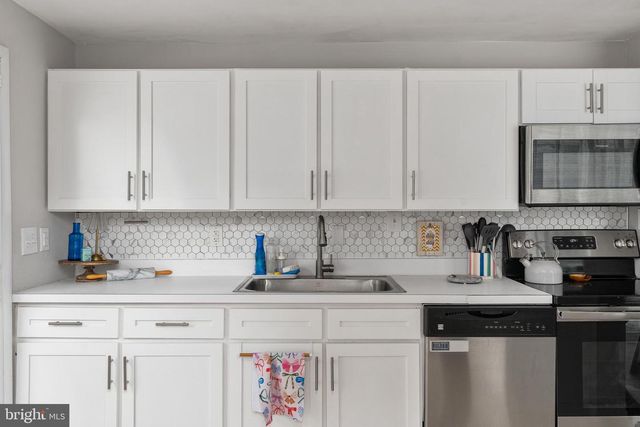 13603 ALEXIS CT, Woodbridge, VA 22191