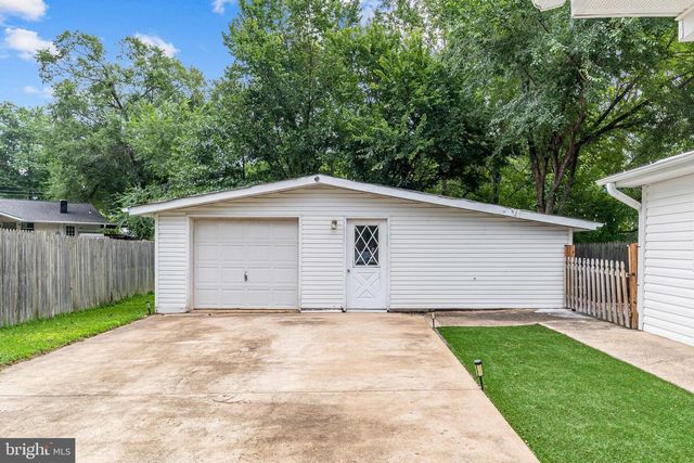 13603 ALEXIS CT, Woodbridge, VA 22191