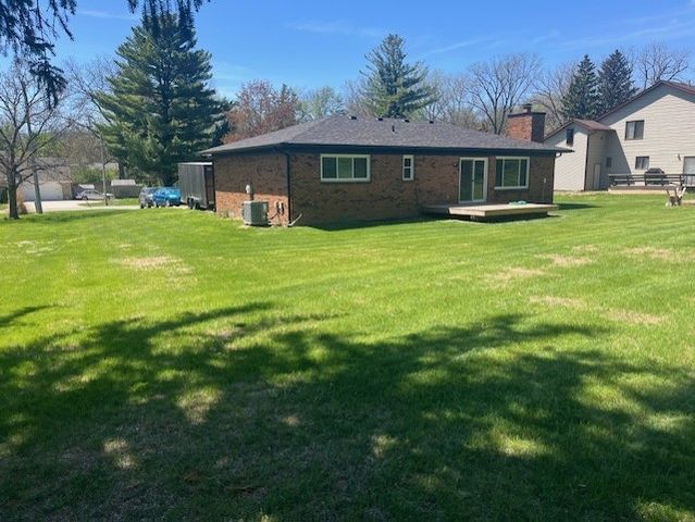 4065 Pinebrook Lane, Bettendorf, IA 52722
