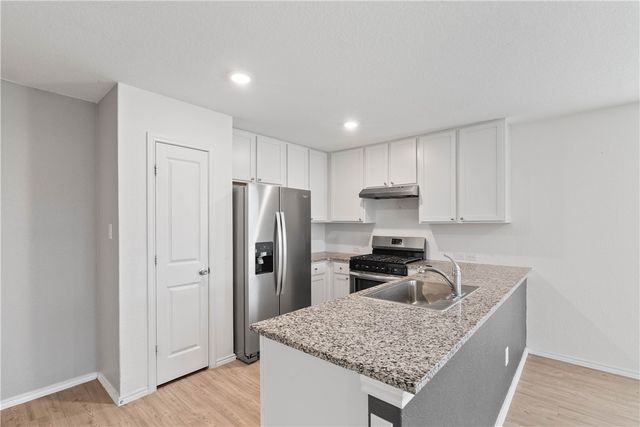 13250 Wrangler St, Robstown, TX 78380