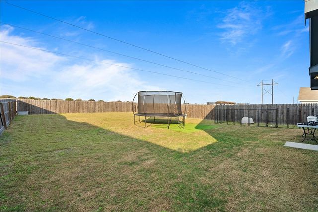 13250 Wrangler St, Robstown, TX 78380