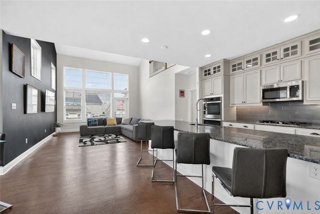 4025 Sweet Azalea Row, Glen Allen, VA 23059