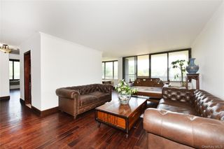 152-18 Union Turnpike 5O, Flushing, NY 11367