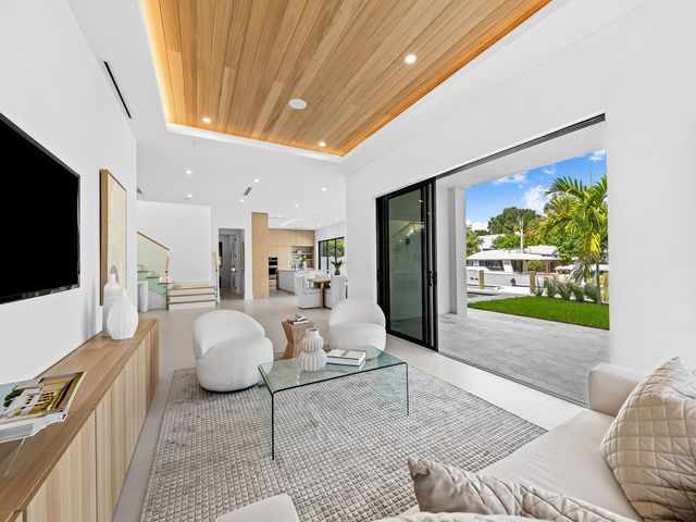 1317 Tangelo Isle, Fort Lauderdale, FL 33315