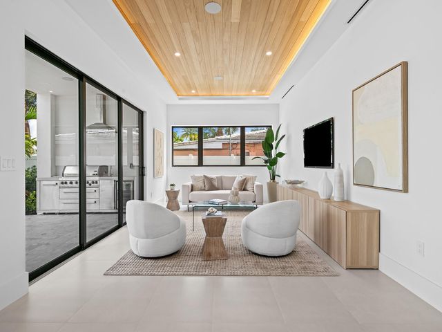 1317 Tangelo Isle, Fort Lauderdale, FL 33315