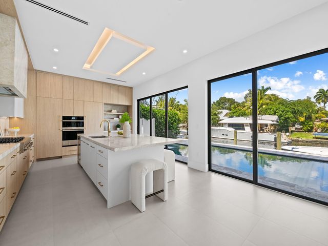 1317 Tangelo Isle, Fort Lauderdale, FL 33315