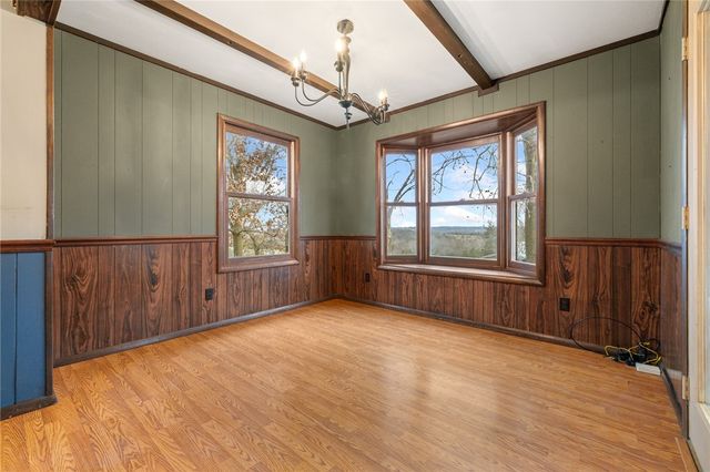 654 County Road 637, Berryville, AR 72616