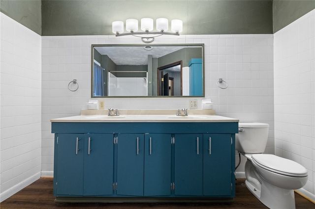 654 County Road 637, Berryville, AR 72616