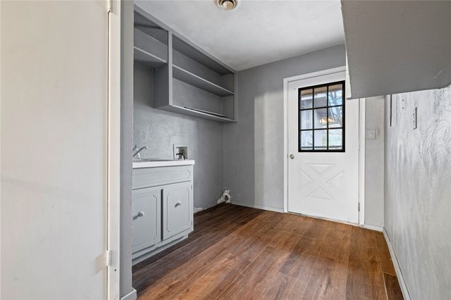 654 County Road 637, Berryville, AR 72616