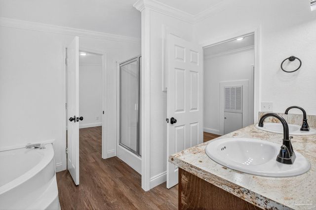 5891 Oglesby Rd, Milton, FL 32570