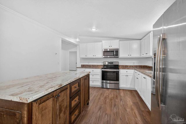 5891 Oglesby Rd, Milton, FL 32570