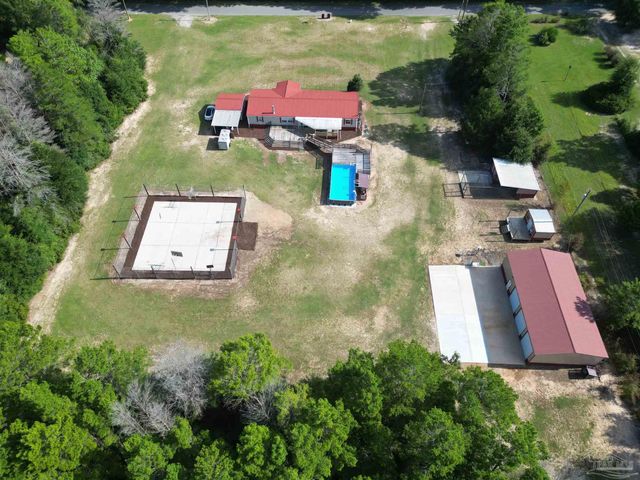 5891 Oglesby Rd, Milton, FL 32570