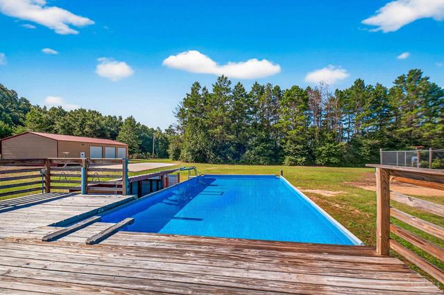 5891 Oglesby Rd, Milton, FL 32570