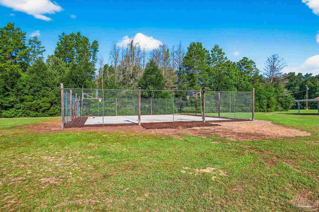 5891 Oglesby Rd, Milton, FL 32570