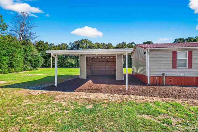 5891 Oglesby Rd, Milton, FL 32570