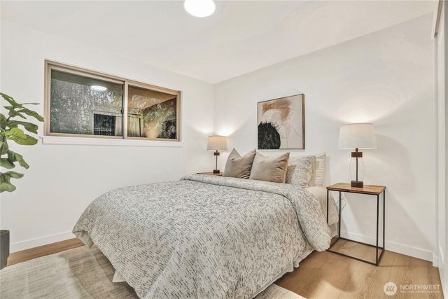 14860 154th Place SE, Renton, WA 98058