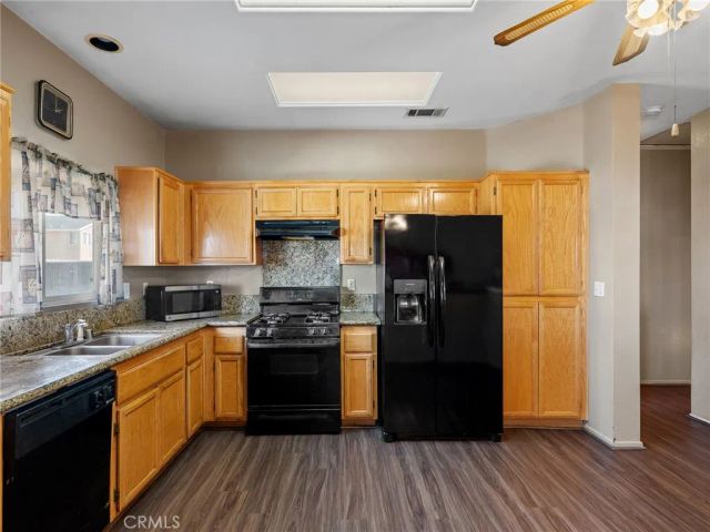 14621 Carob Street, Victorville, CA 92394