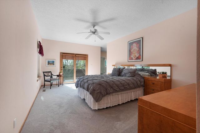 2321 Calle De Gabriel NE, Albuquerque, NM 87122