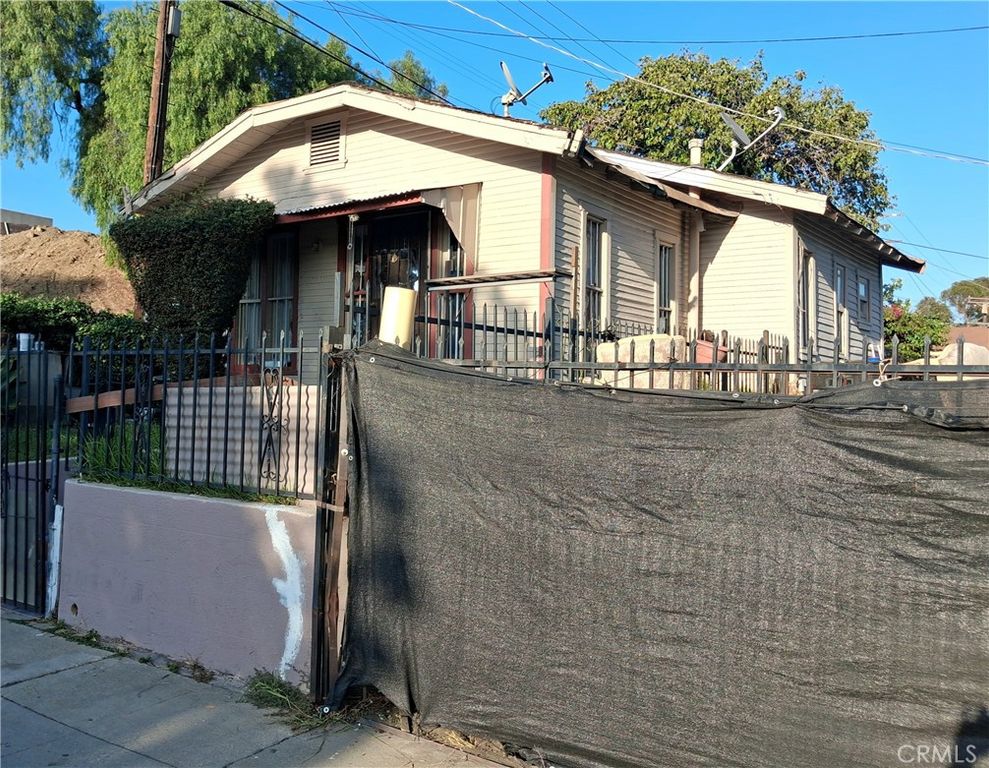 11714 S San Pedro, Los Angeles, CA 90061 — photo 3