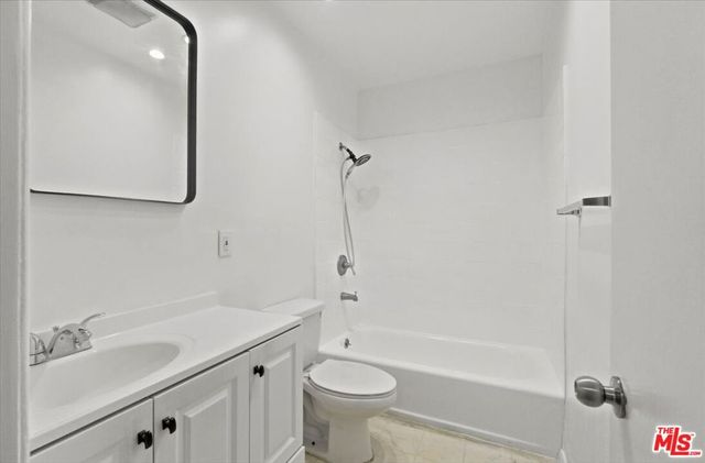 410 N Market Street 3, Inglewood, CA 90302