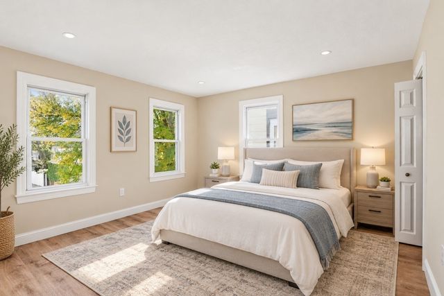 9 Cross St, Somerville, MA 02145