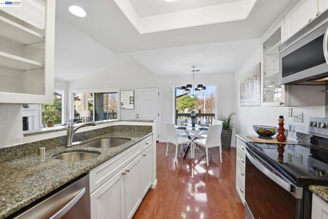 38908 Cherry Glen Cmn, Fremont, CA 94536