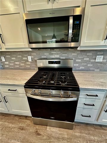 1536 S state Street 112, Hemet, CA 92543