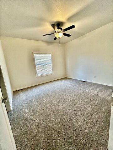 1536 S state Street 112, Hemet, CA 92543