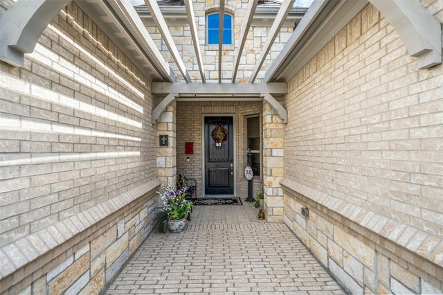 5634 Fountain Villas Way, Conroe, TX 77304