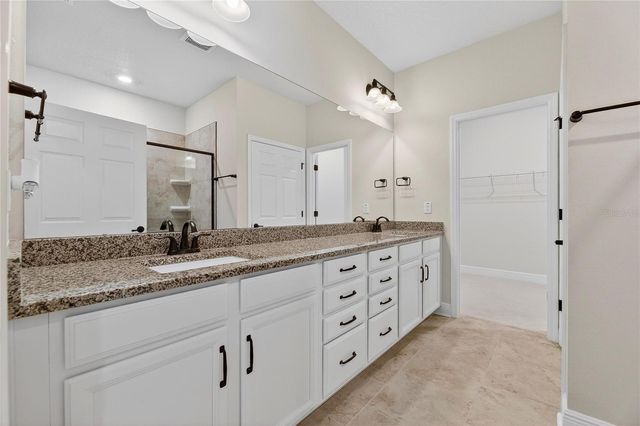 13890 KINGFISHER GLEN DRIVE, Lithia, FL 33547