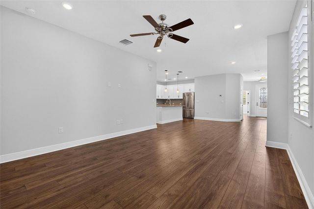 13890 KINGFISHER GLEN DRIVE, Lithia, FL 33547