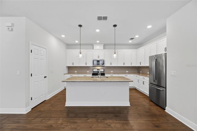 13890 KINGFISHER GLEN DRIVE, Lithia, FL 33547